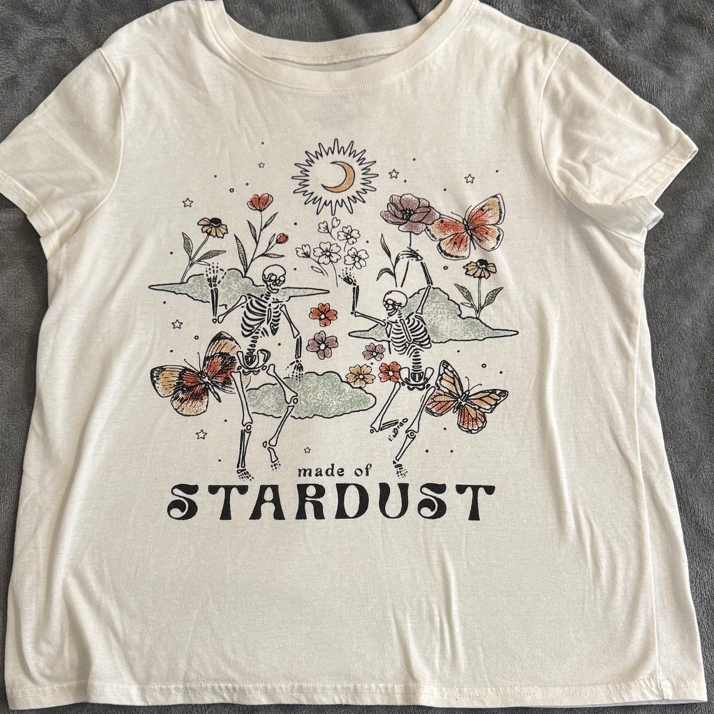 Wound Up Cream Graphic Tee with Skeleton and Butterfly